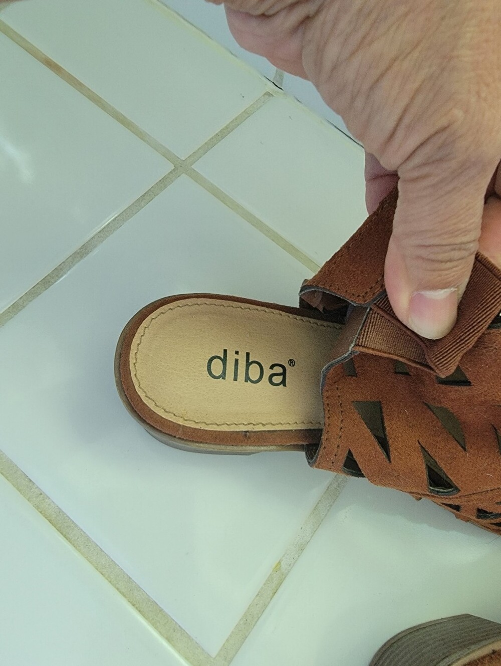 Diba Rust/Brown Cutout Sandals - Stylish Open-Toe Comfort - Picture 3 of 7